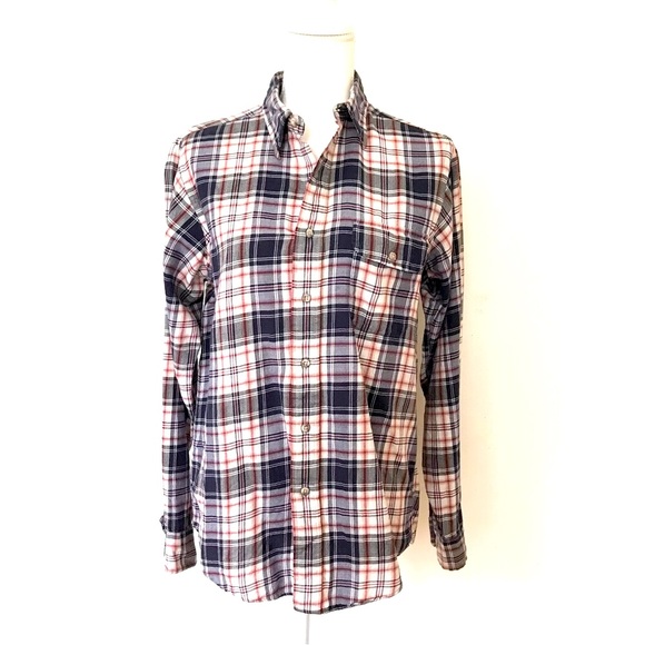 Classic Flannel Button Down Shirt by GANTELLA Women’s Medium - Picture 3 of 10